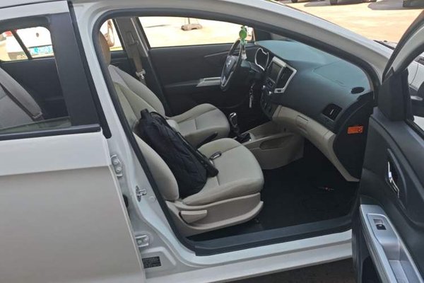 Dongfeng Aeolus A30 2014, 77700 км, за 3470 USD - фото 19