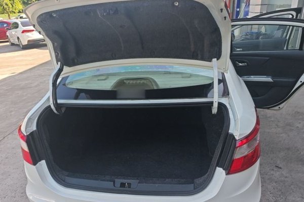 Dongfeng Aeolus A30 2014, 77700 км, за 3470 USD - фото 22