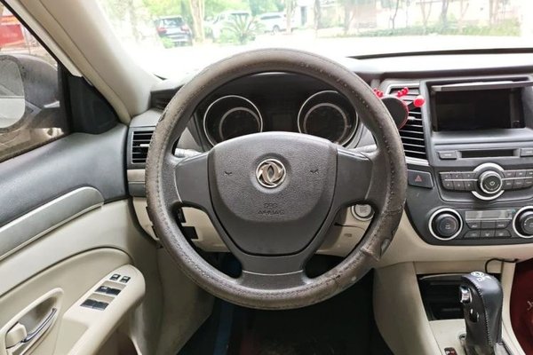 Dongfeng Aeolus A60 2016, 25300 км, за 4281 USD