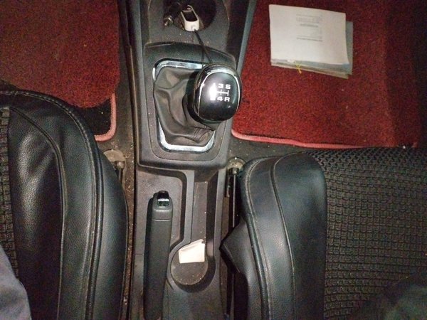 Dongfeng Aeolus AX3 2016, 102800 км, за 3385 USD - фото 13