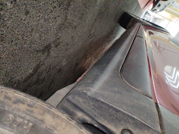 Dongfeng Aeolus AX3 2016, 102800 км, за 3385 USD - фото 21