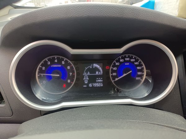 Dongfeng Aeolus AX3 2016, 168000 км, за 3100 USD - фото 12