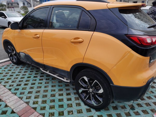 Dongfeng Aeolus AX4 2017, 73100 км, за 4205 USD