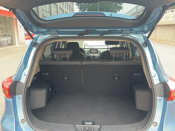 Dongfeng Aeolus AX5 2017, 92100 км, за 3357 USD - фото 18
