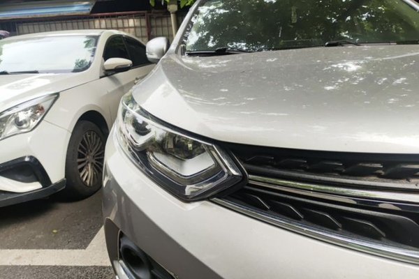 Dongfeng Aeolus AX5 2019, 23300 км, за 6036 USD - фото 10
