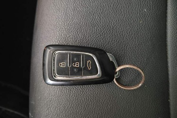 Dongfeng Aeolus AX7 2015, 56900 км, за 3958 USD - фото 23