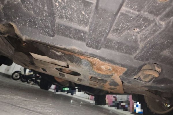 Dongfeng Aeolus AX7 2015, 99300 км, за 2967 USD - фото 24