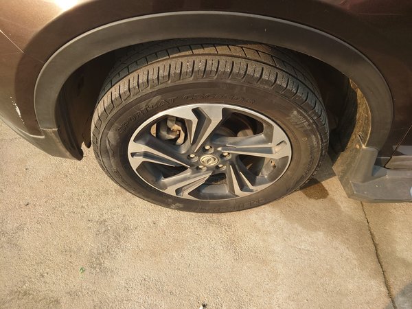 Dongfeng Aeolus AX7 2016, 124700 км, за 3946 USD - фото 9