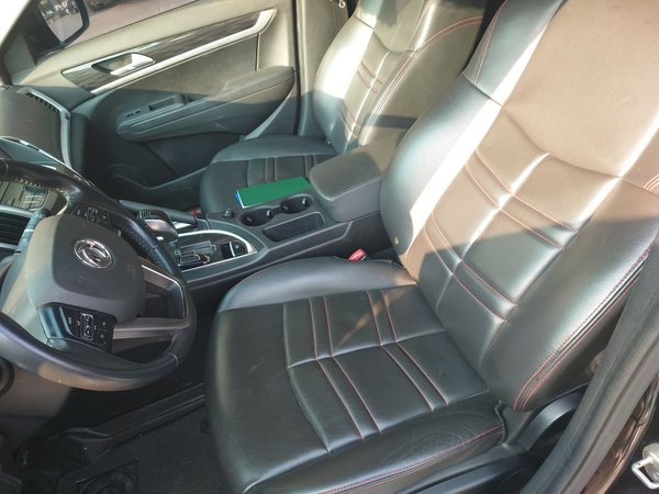 Dongfeng Aeolus AX7 2016, 124700 км, за 3946 USD - фото 16