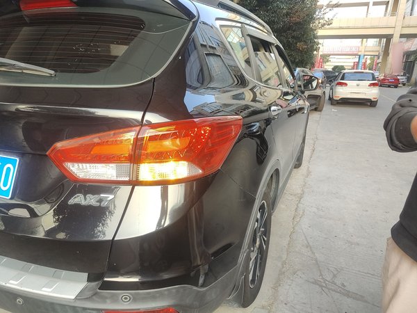 Dongfeng Aeolus AX7 2016, 121500 км, за 4429 USD - фото 7