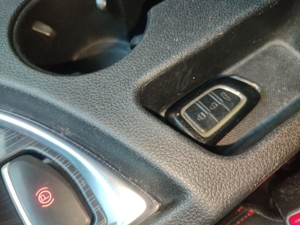 Dongfeng Aeolus AX7 2016, 121500 км, за 4429 USD - фото 8