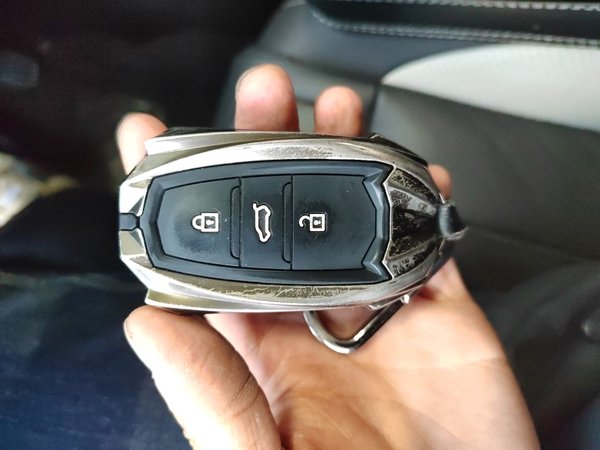 Dongfeng Aeolus AX7 2021, 76600 км, за 6342 USD - фото 11