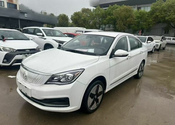 Dongfeng Aeolus E70 · 2021 год