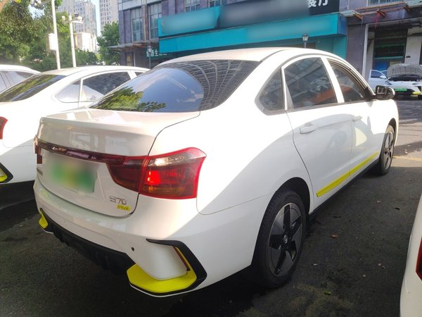 Dongfeng Aeolus E70 2023, 135300 км, за 8904 USD - фото 7