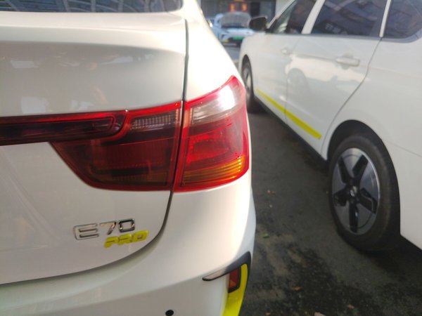 Dongfeng Aeolus E70 2023, 135300 км, за 8904 USD