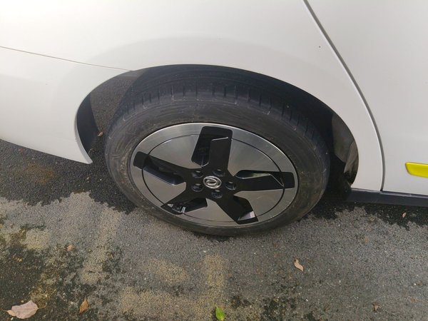 Dongfeng Aeolus E70 2023, 135300 км, за 8904 USD