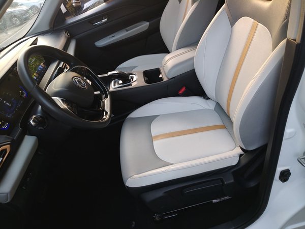 Dongfeng Aeolus E70 2023, 139100 км, за 8860 USD - фото 16