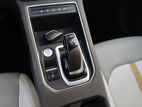 Dongfeng Aeolus E70 2023, 139100 км, за 8860 USD - фото 17