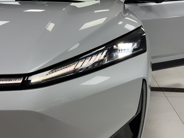 Dongfeng Aeolus L7 New Energy 2024 205 Premium Edition, 2024 года