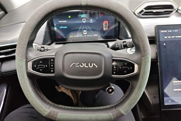 Dongfeng Aeolus Mage 2023, 33600 км, за 10460 USD - фото 9