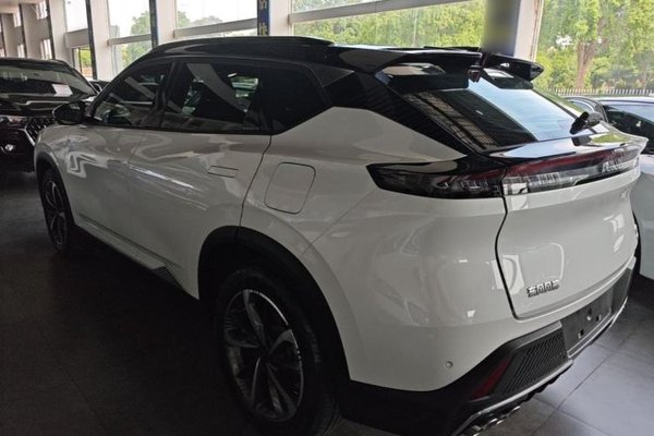 Dongfeng Aeolus Mage 2023, 66000 км, за 10104 USD