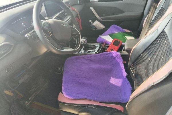 Dongfeng Aeolus Yixuan 2020, 36600 км, за 6573 USD