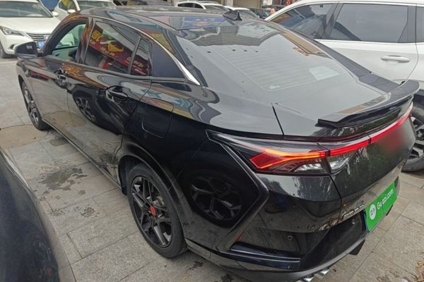 Dongfeng Aeolus Yixuan 2021, 63800 км, за 7317 USD