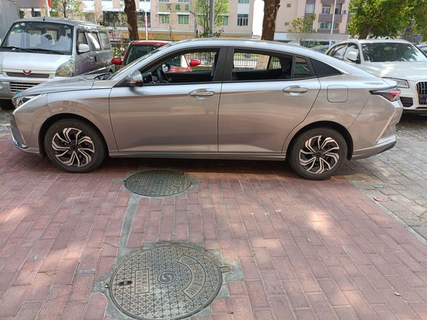 Dongfeng Aeolus Yixuan 2021, 38000 км, за 7259 USD