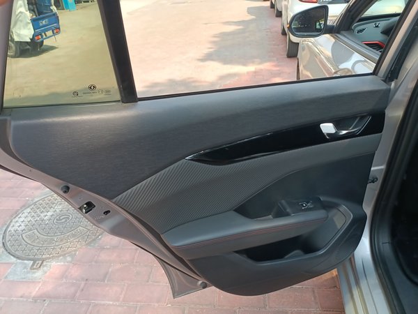 Dongfeng Aeolus Yixuan 2021, 38000 км, за 7259 USD - фото 27