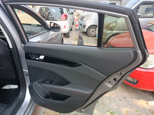 Dongfeng Aeolus Yixuan 2021, 38000 км, за 7259 USD - фото 25