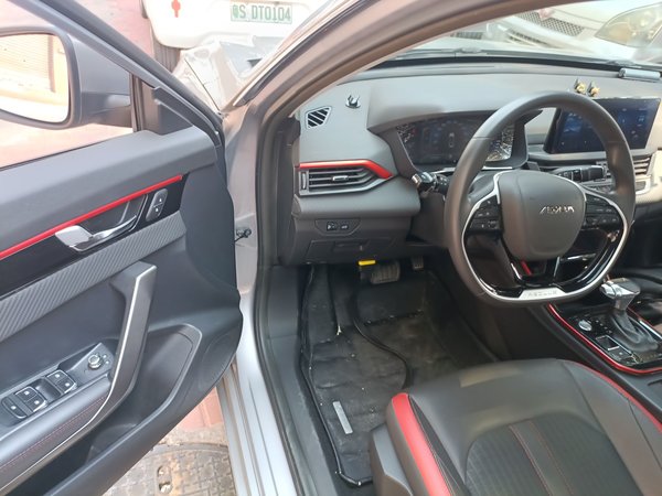 Dongfeng Aeolus Yixuan 2021, 38000 км, за 7259 USD - фото 19