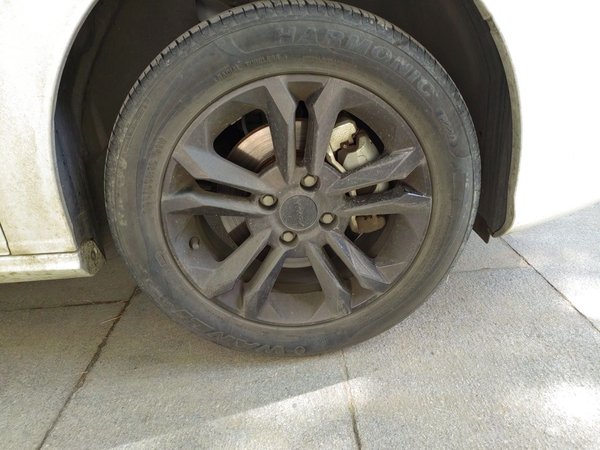 Dongfeng Aeolus Yixuan 2023, 26700 км, за 7014 USD
