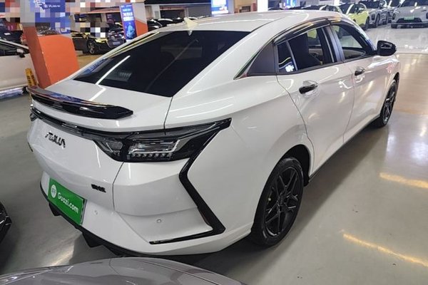 Dongfeng Aeolus Yixuan 2023, 33800 км, за 8939 USD - фото 6
