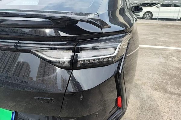 Dongfeng Aeolus Yixuan 2024, за 8246 USD - фото 7
