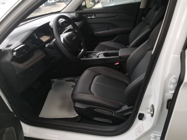 Dongfeng Aeolus Yixuan 2025, 2600 км, за 10250 USD - фото 18