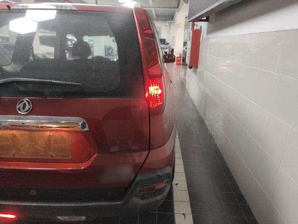 Dongfeng Fengdu MX6 2015, 175700 км, за 4318 USD - фото 7