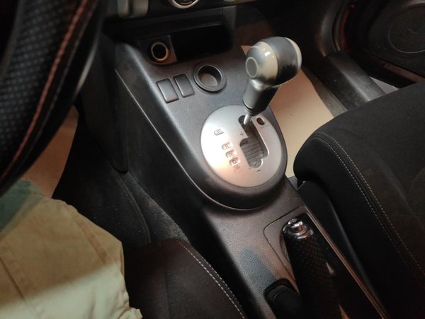Dongfeng Fengdu MX6 2015, 175700 км, за 4318 USD - фото 17