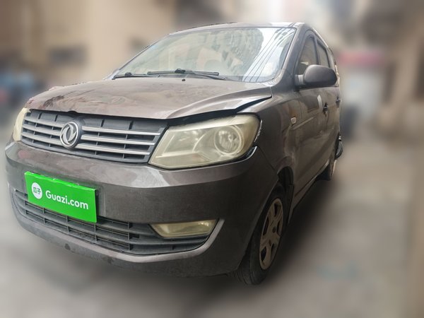 Dongfeng Fengon 330 · 2014 год