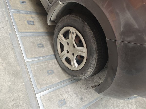 Dongfeng Fengon 330 2014, 168200 км, за 2275 USD - фото 8