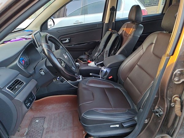 Dongfeng Fengon 330 2016, 64300 км, за 2469 USD - фото 16