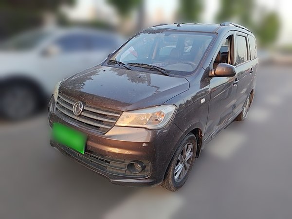 Dongfeng Fengon 330 · 2016 год
