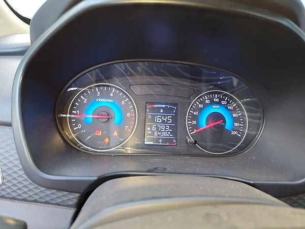 Dongfeng Fengon 330 2016, 64300 км, за 2469 USD - фото 12