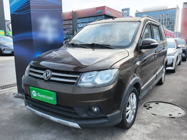 Dongfeng Fengon 360 2015 1.5L Manual Comfort II 7-Seater