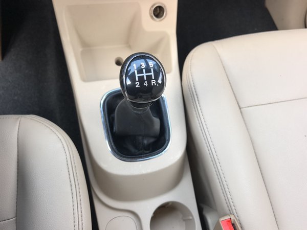 Dongfeng Fengon 360 2015, 93200 км, за 4031 USD - фото 16