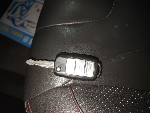 Dongfeng Fengon 370 2016, 80900 км, за 4577 USD - фото 12