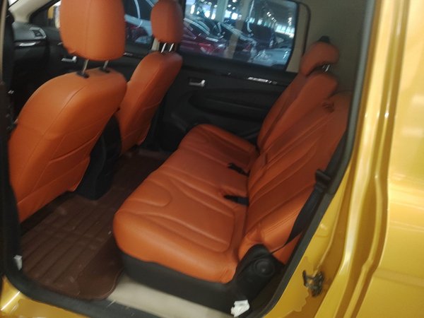 Dongfeng Fengon 370 2016, 12100 км, за 4486 USD - фото 13