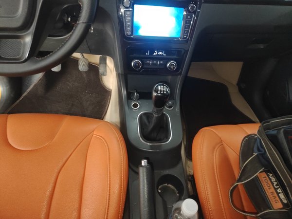 Dongfeng Fengon 370 2016, 12100 км, за 4486 USD