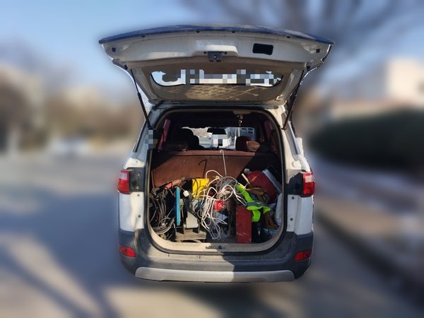 Dongfeng Fengon 370 2016, 96700 км, за 3003 USD - фото 20