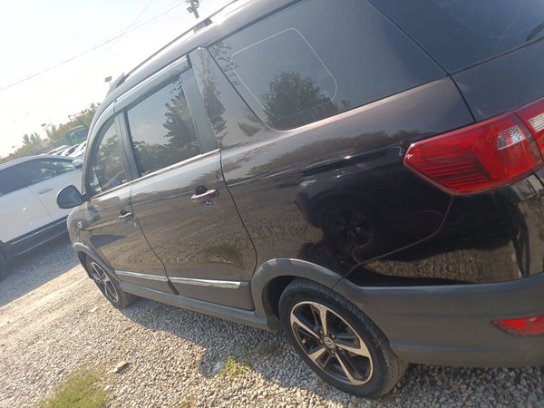 Dongfeng Fengon 370 2020, 45300 км, за 5547 USD