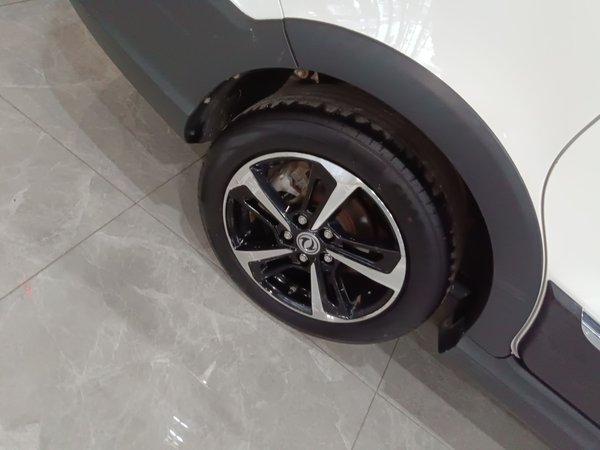 Dongfeng Fengon 370 2020, 98100 км, за 6047 USD - фото 10